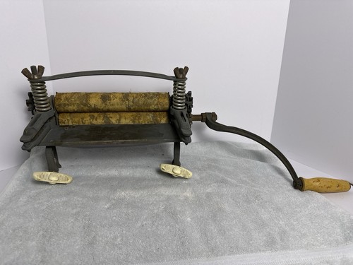 Vintage laundry wringer hand - vintage,