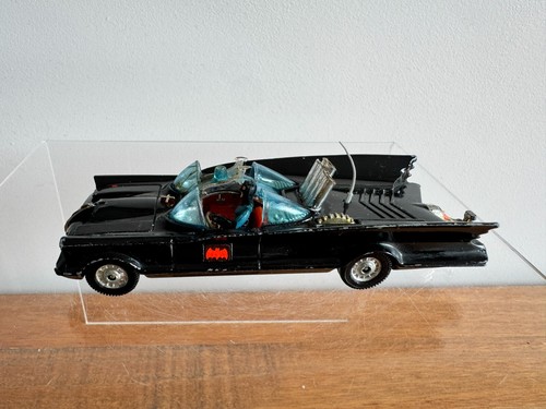 Corgi batman 267 batmobile - corgi,