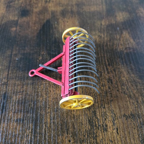 Dinky toys 27k - toys, rake