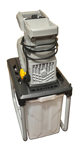 Titan 2800w garden shredder - titan,