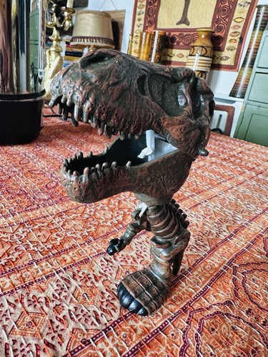 Intl chomping dinosaur toy - intl,