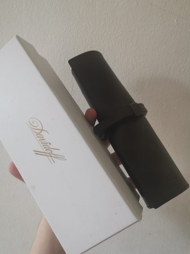 Davidoff leather roll cigar - roll,