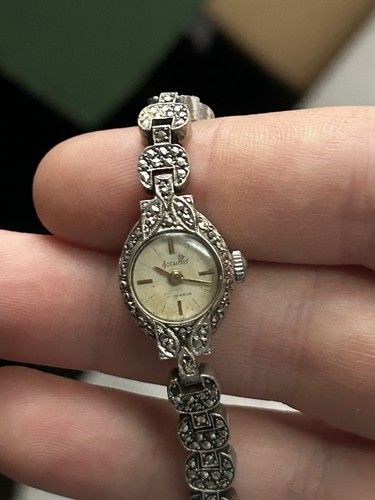 Vintage ladies accurist - ladies,