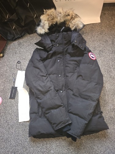 Canada goose wyndham parka - canada,