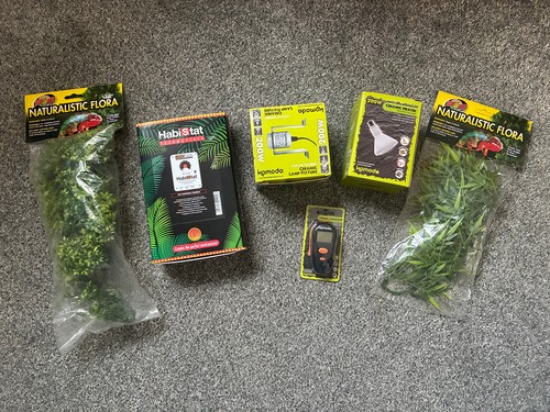 Vivarium heating setup - , plus