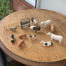 Britains Farm Animals, Feeder