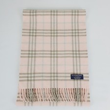 Genuine Burberry Lambswool scarf size 170CM or 67 inches excellent condition
