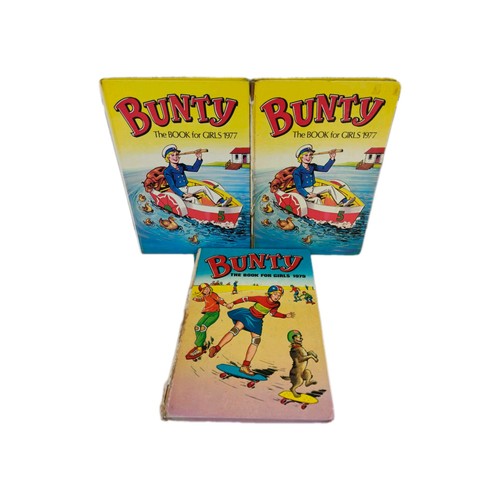 Vintage bunty annual book for - annual,