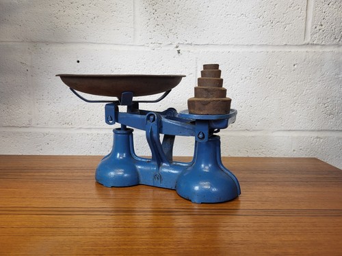 Vintage cast iron weighing - vintage,