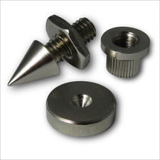 4 x Speaker spikes isolation