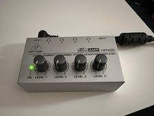 Behringer Microamp MA400