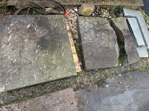 Granite gate post - granite, caps
