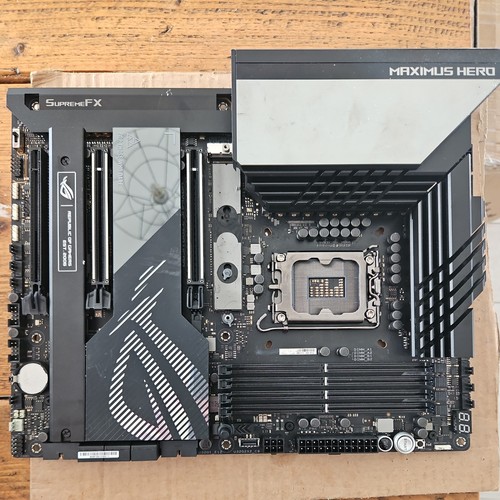 Asus rog maximus z790 hero - maximus,