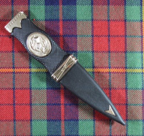 New kilt safety sgian - safety, dubh