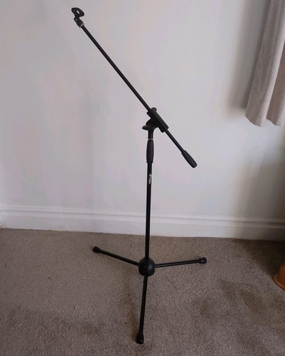 Full size stage free - size,