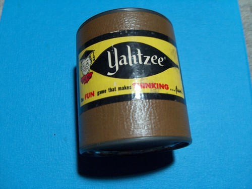 Dice cups plastic - -, yahtzee