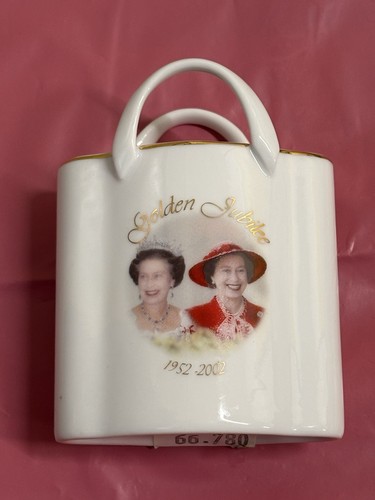 Queen elizabeth golden - queen,