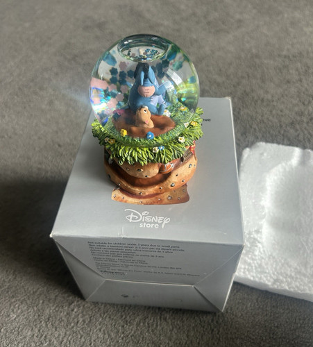 Disney store eeyore - store, snowglobe