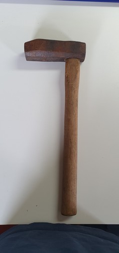 Dogs head saw doctors - head, hammer