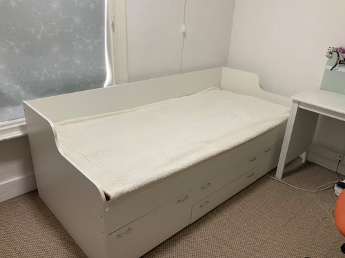Single bed white frame good