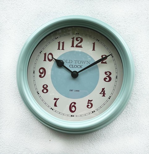 Vintage retro style round - round, wall