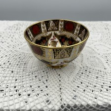 Abbeydale chrysanthemum sugar