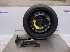 Volvo V70 Mk2 Wheel Space