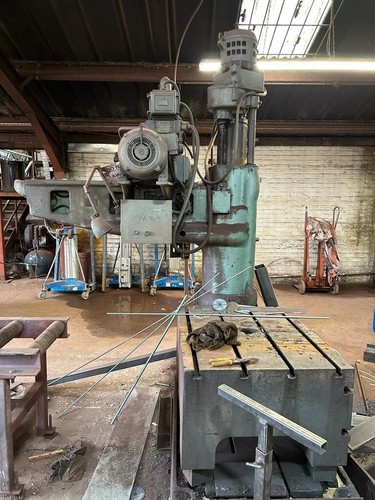 Radial arm drill - radial,