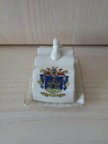 Carlton brand crested china - carlton,