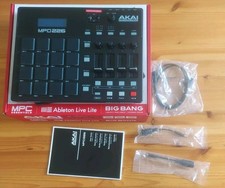 AKAI PROFESSIONAL MPD226 CONTROLLER 16 PAD MIDI OVER USB 