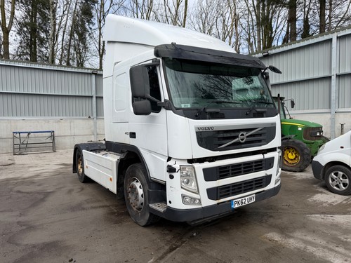 Volvo 410 4x2 sleeper cab - 410,
