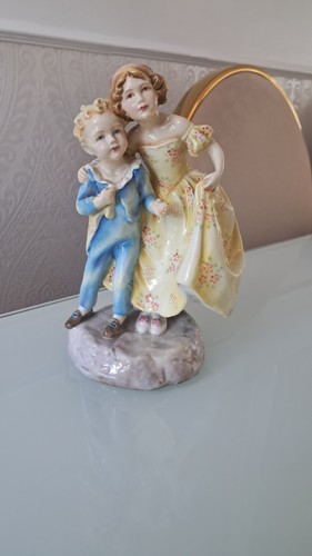 Royal worcester sister - royal, 'sister'