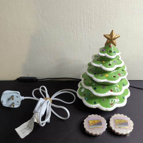 Yankee candle christmas tree - candle,
