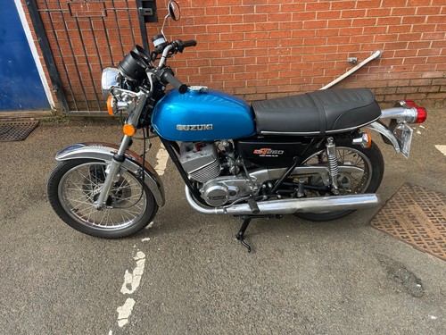 Suzuki gt250 motorcycle - gt250, 1976