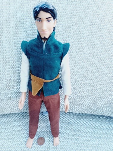 Tangled flynn rider figure - flynn,