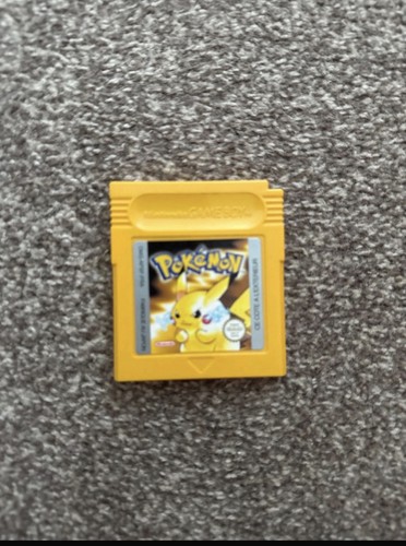 Pokemon yellow nintendo - pokemon,