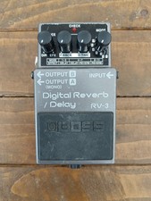 BOSS RV-3 Digital Reverb Delay
