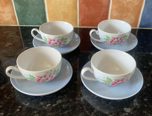 Cups saucers 4 - x, by