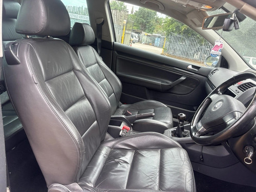 Volkswagen golf mk5 - volkswagen, sport