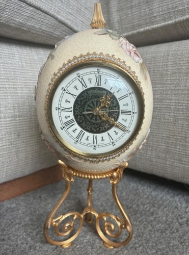 Ostrich egg working - working, clock
