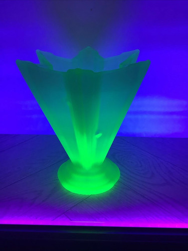 Bagley uranium glass vase - uranium, 7"