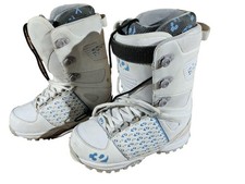 THIRTY TWO Snowboard Boots Ladies Size EU37, US6.5, UK4, Mondo 235 mm  SB 4