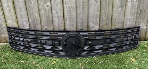 Vauxhall vivaro front bumper - vivaro,