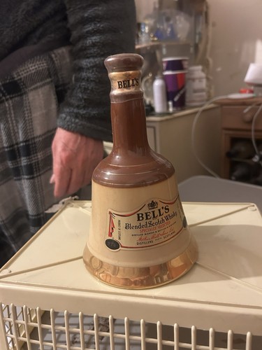 Bells scotch whisky - bells,