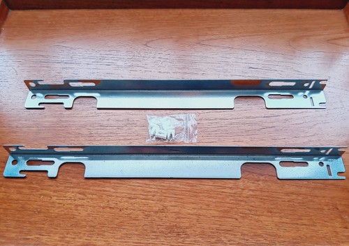 Radiator wall brackets h600 - wall,