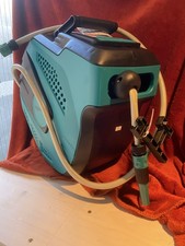 Amazon Basics Auto-Rewindable Hozelock Wall-Mounted Hose Reel, 15 m, Black Green