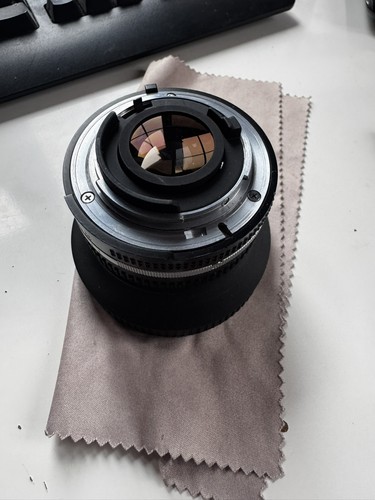 Nikon nikkor 50mm 1 8 - nikon,