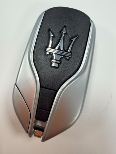 Maserati smart key fob - , 4
