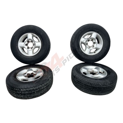 Nissan navara set - nissan,