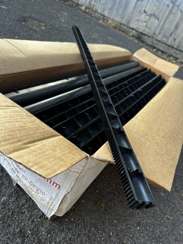 20m over fascia vent - 20m,